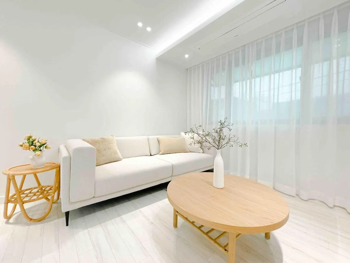 Designer Cozy 3Br House In Hongdae Apartment Seoul