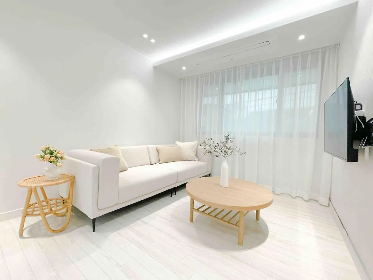ソウル特別市Designer Cozy 3Br House In Hongdaeアパートメント 韓国